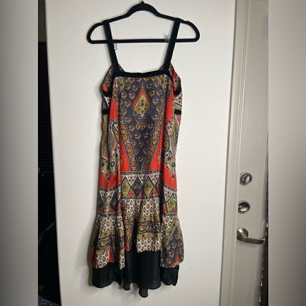 Chaudry Dress - Picture 5 of 9